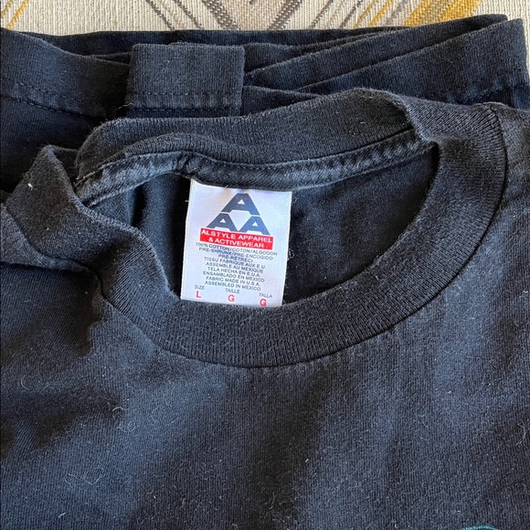 2001 Lakers Champions T-Shirt - Picture 7 of 8